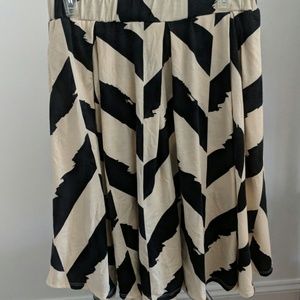 Last call sale! Lularoe Madison skirt